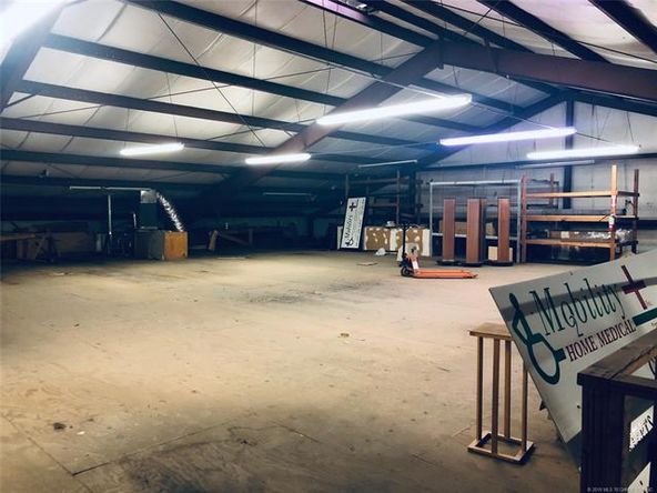 5 S 5th St, McAlester, OK 74501
